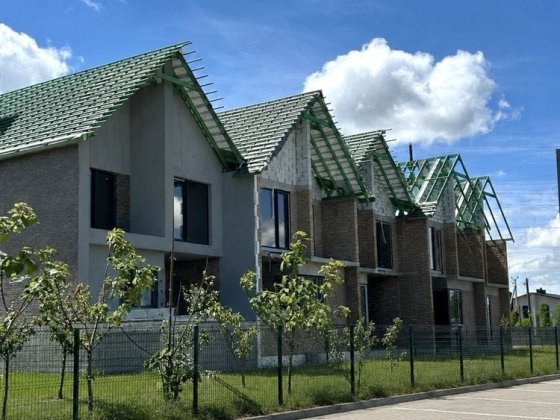 Продаж котеджу в масиві Грін Хілз Рівне
