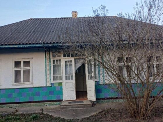 Продається хата , село Слобода , Чернівецька область Чернівці