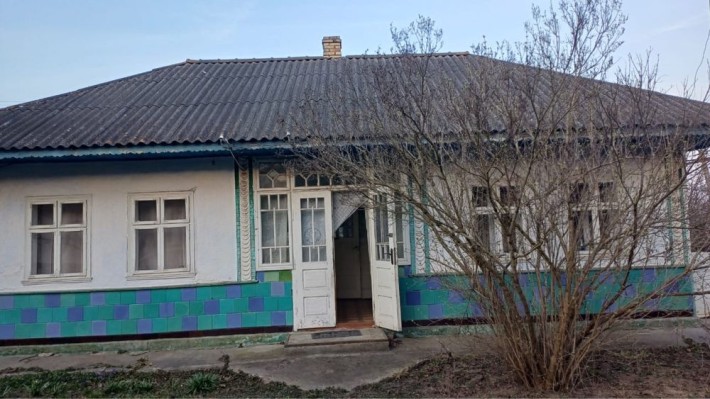 Продається хата , село Слобода , Чернівецька область - фото 1
