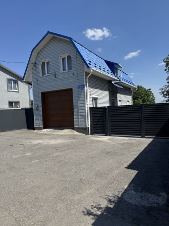 Будинок + приміщення ( СТО , склад) по вул. Сторожинецькій.  Фасад( приватизована земля 10 соток) - фото 1