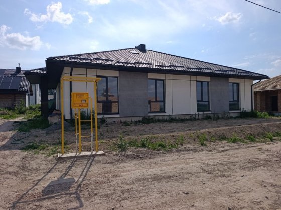 Продаж Дуплекса з міськими комунікаціями Рівне