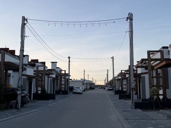 Сучасний котедж у закритому котеджному містечку «Друзі» Ровно