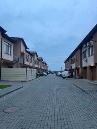 Продаж котеджу з міськими комунікаціями - фото 1