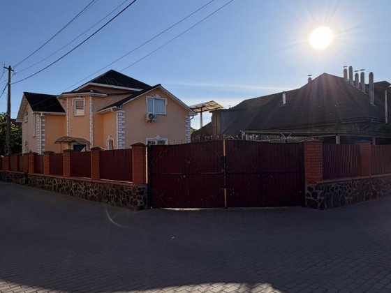 Продаж будинку в закритому комплексі біля Дніпра! р-н Дахнівка Черкассы