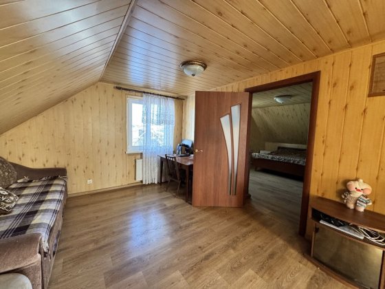 Будинок 120 м², 10 соток, гараж, лазня, літня кухня — готовий до проживання Чернігів