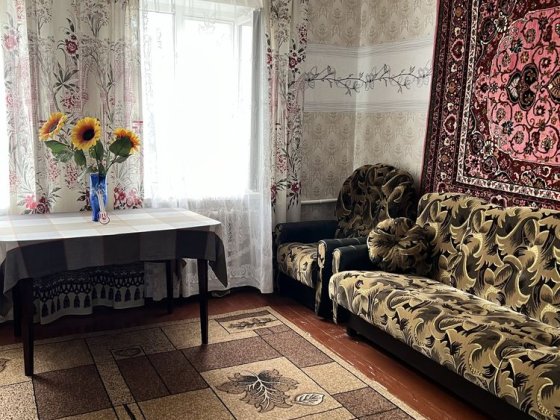 Продаж 1/2 будинку з окремим входом , гаражеи , заіздом для авто Чернігів