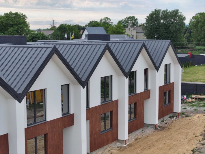 Котедж в Шпанові таунхаус 115 м² 2 сот газ 3 км до міста - фото 1