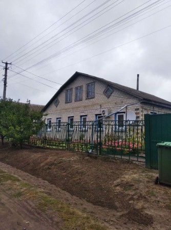 Дом с участком, м-н Дахнівка - фото 1