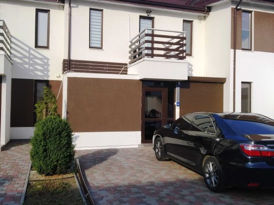 Обмін таунхаусу на будинок або таун з квадратурою від 100 м.кв Черкаси