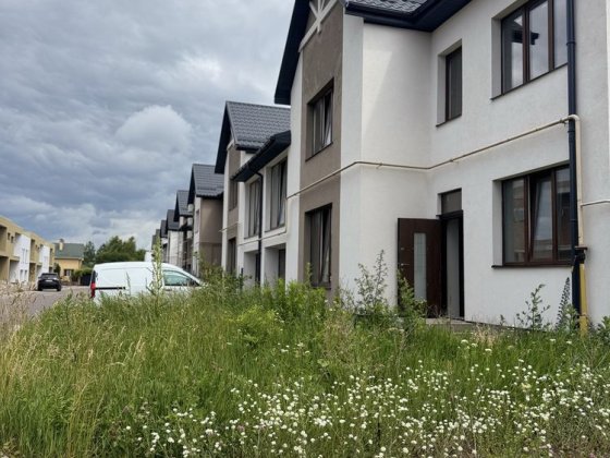 Просторий сімейний котедж з гаражем  біля Автовокзалу, 160 м² Ровно