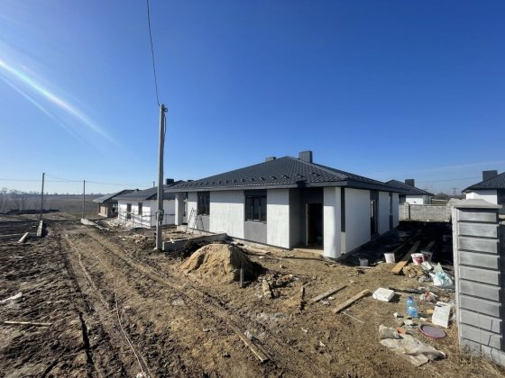 Стильний Двоян на Житинському Кільці Рівне