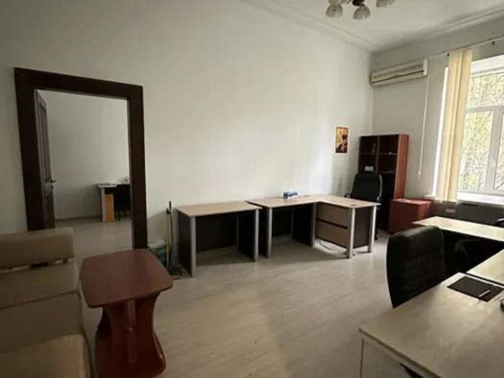 Продаж 2-кімнатної квартири по вул. Болбочана Петра (Каменєва), 4 Киев
