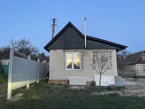 Продам сучасну дачку з каміном Чернигов