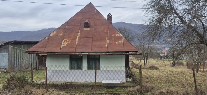 Продам будинок з гарним видом - фото 1