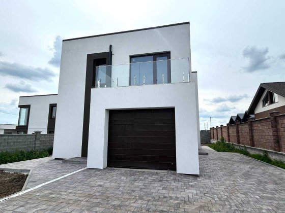 Будинок 160 м² Green Hills | Керамоблок | Газ | Міські комунікації | Гараж | 5 соток Ровно
