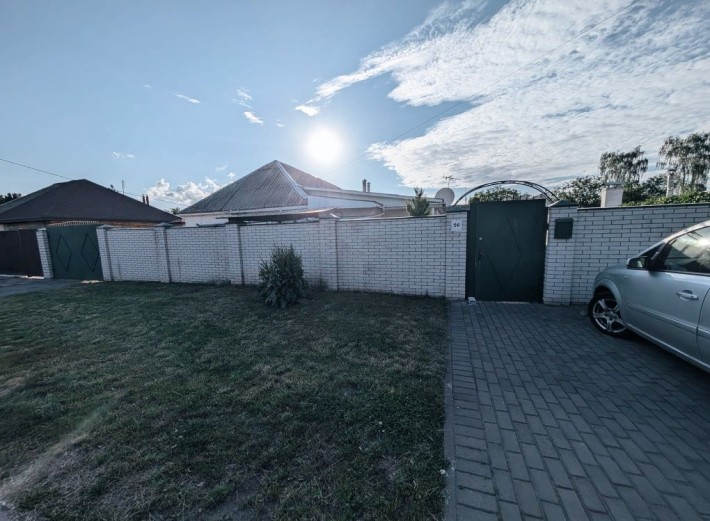 Продам будинок 94 кв.м.+ времянка. Від власника - фото 1
