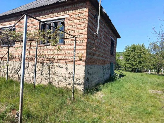 Будинок під ремонт в с.Чертіж Ужгород