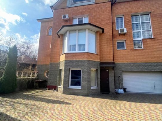 Продаж 3 поверхового  будинку, Казбет Черкаси