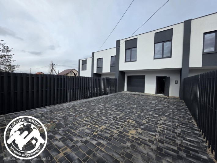 Продам таунхаус з гаражем - фото 1