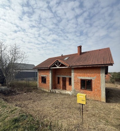 Будинок біля Ужгорода - фото 1
