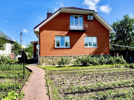 Продам новий 2-поверховий будинок! 10 соток землі! Город, сад, баня, гараж, підвал! Чернігів