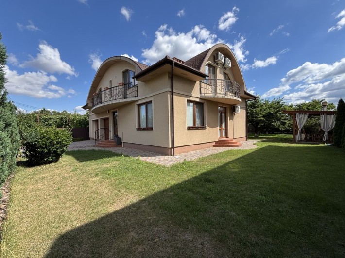 Продаж 4 кімнатного будинку м.Ужгород - фото 1