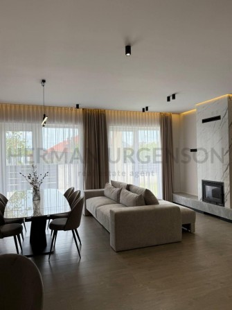 Продаж дуплексу 175 м.кв / 3.5 сотки / Ужгород, р-н Садовий - фото 1