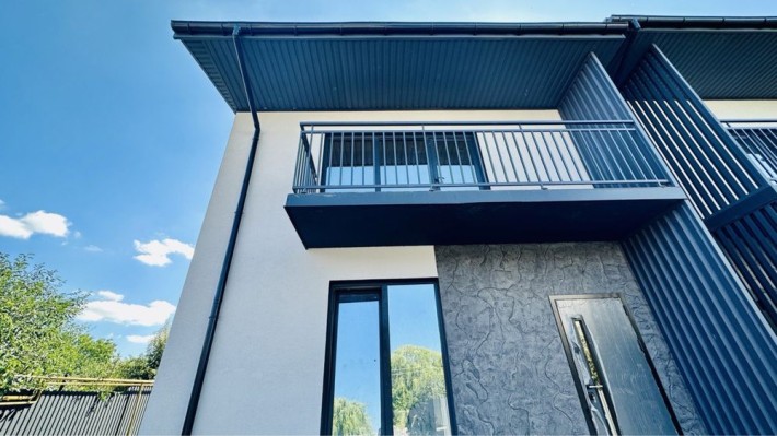 Продаж таунхауса в Ближніх Zarvaнцях 90 кв.м., 3 кімнати, газ! - фото 1