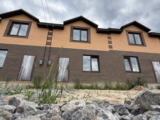 Продаж Двоповерхового Трикімнатного Таунхаусу в ТОП Локації