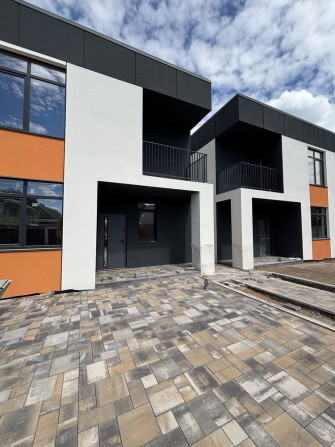 Продаж дуплекса в Петропавлівській Борщагівці - фото 1