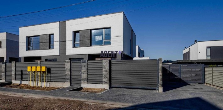 Продаж дуплекса  127 кв.м. с. Петропавлівська Борщагівка. - фото 1