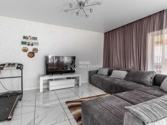 Продаж Будинок Софіївська Борщагівка 152 м² 4 кімнати 5 соток Якісний ремонт Тепла підлога Тераса Фр