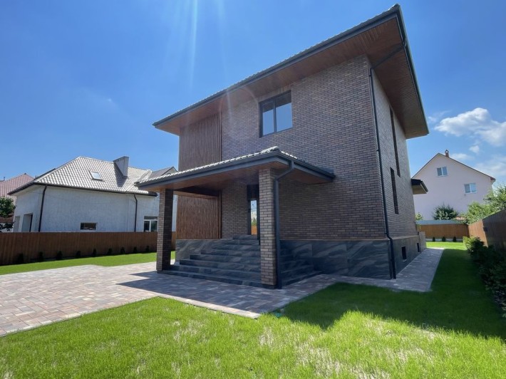 БЕЗ КОМІСІЇ Будинок 220м2 з підвалом та ділянкою 8,6 сот - фото 1