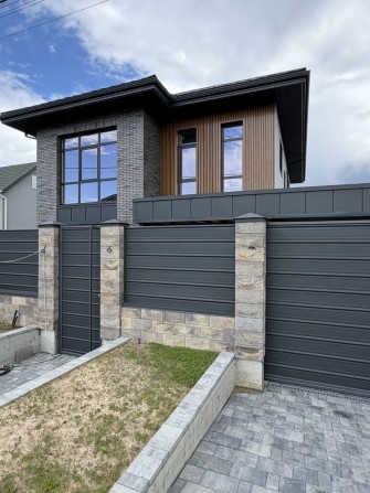 РІДКІСНА ПРОПОЗИЦІЯ | Будинок 180 м² + підвал | Газон | 2.5 км до Києва | Петропавлівська Борщагівка - фото 1