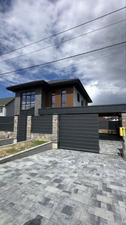 Якісний цегляний будинок з газовим опаленням! Без комісії - фото 1