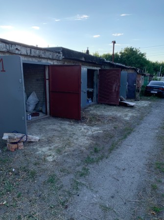 Продам 3 гаражи гаражный кооператив комфорт за бамовским мостом - фото 1