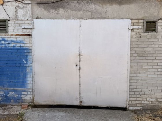 Продам гараж під бус Калуш