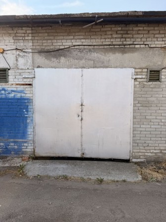 Продам гараж під бус - фото 1