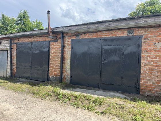 Продам два гаража разом (район автопарка) Шостка