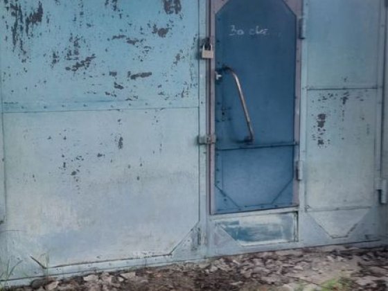 Продам кирпичный гараж Шостка