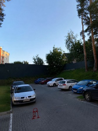 Паркомісце. Жк Чайки - фото 1