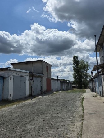 Продам гараж у районі Хлібозаводу. - фото 1