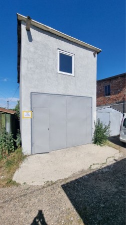 ПРОДАМ: двоповерховий цегляний гараж (під авто, майстерню або бізнес), який знаходиться у 14 Кооп Ру - фото 1