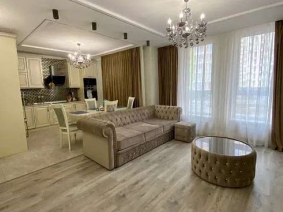 Продаж 3-к квартири Берестейський просп. 67 Київ
