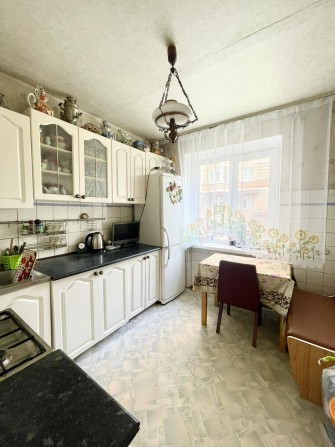 Продаж 3  кімнатної квартири 82 кв.м, провулок Лабораторний 4, метро Палац Україна, Олімпійська - фото 1