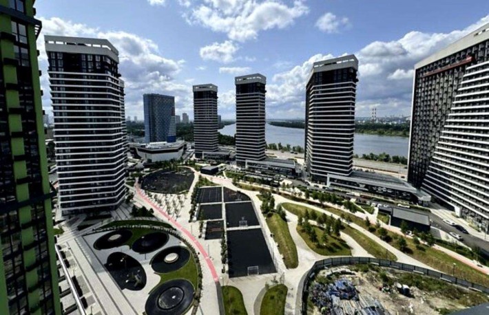 Продаж 3-к квартири вул. Причальна 2 - фото 1