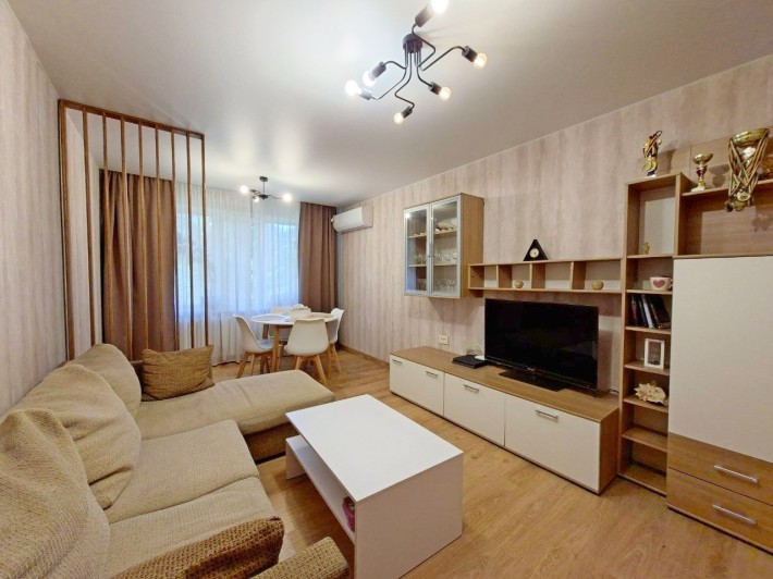 Продаж 3-к квартири на Дружбі - фото 1