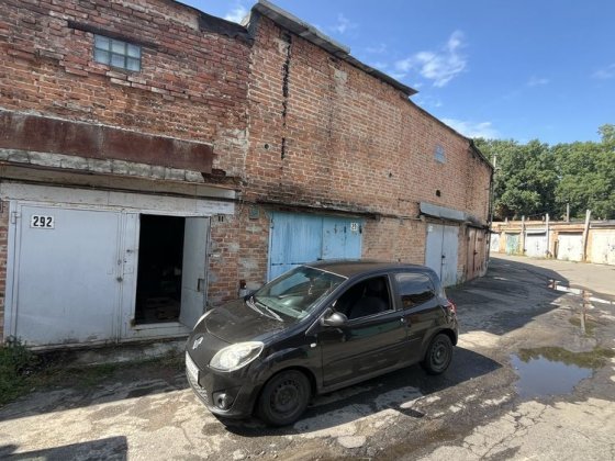 Здам гараж з ямою та просторим підвалом на Половках Полтава