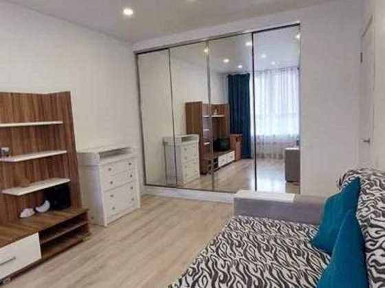 Продаж 2-к квартири вул. Михайла Драгоманова 10 Киев