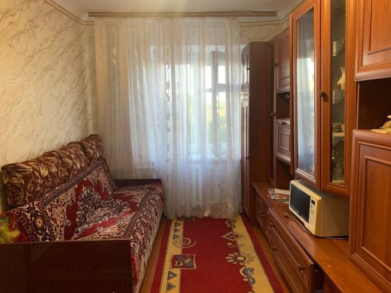 Оренда двох кімнатний гуртожиток Раково . Оплата за один місяць
